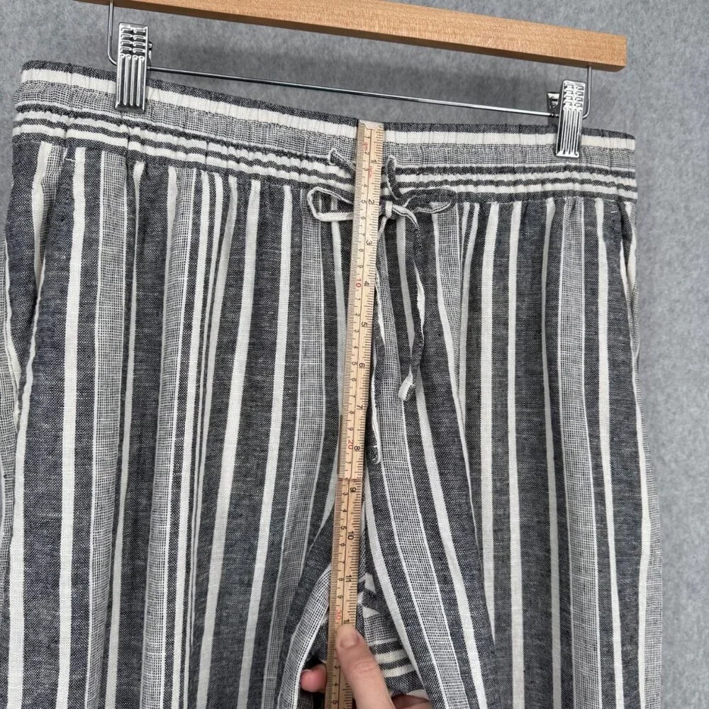 Banana Republic Wide Leg Crop Pull On Pant Size M Petite Navy White Stripe Linen